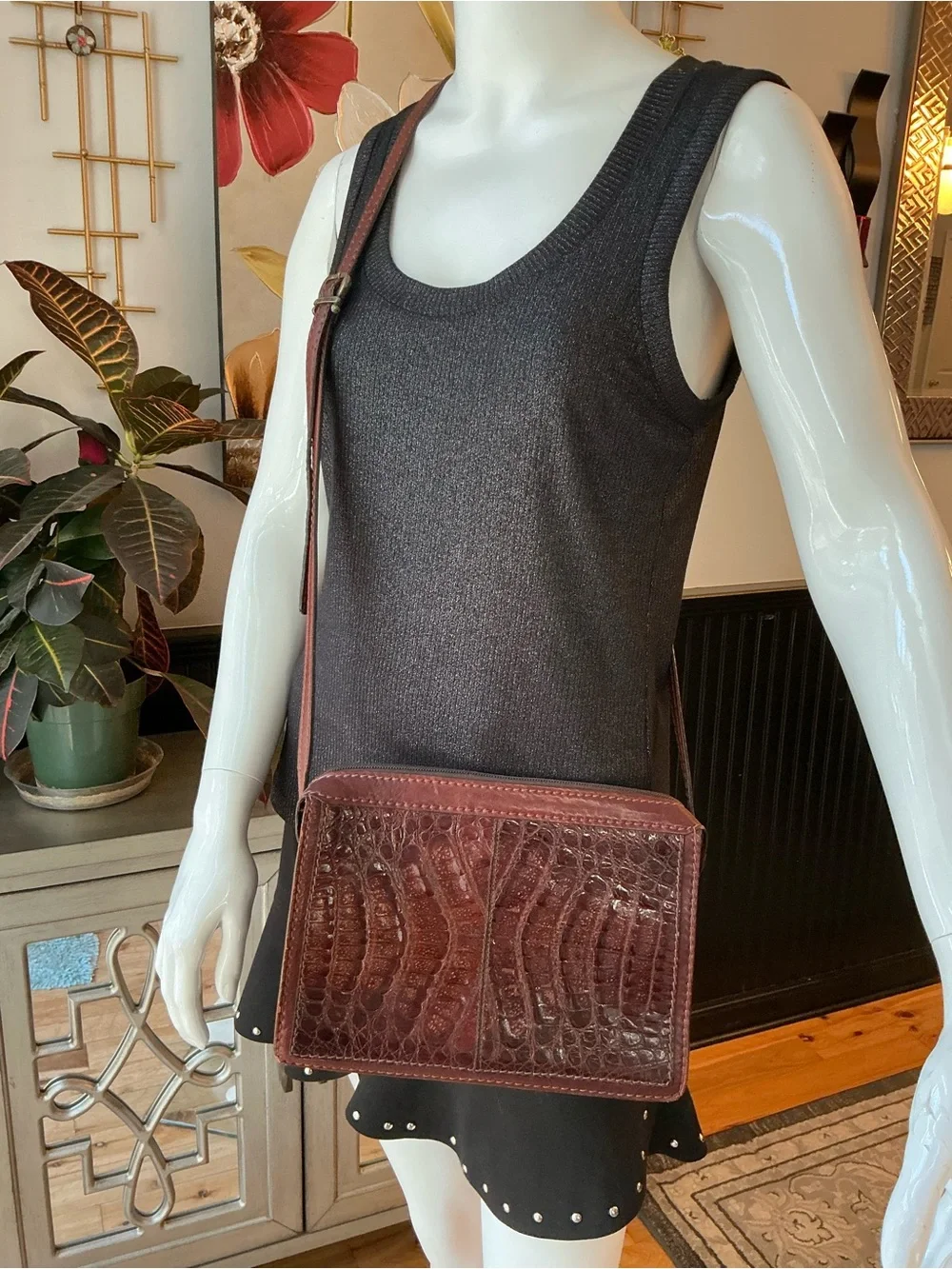 The Bridge Italy Vintage Western Croc Effect Leather Shoulder Bag Cognac Brown